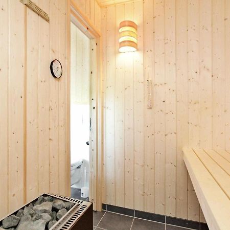 Three-Bedroom Holiday Home In Grossenbrode 8 エクステリア 写真